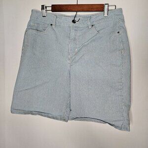 Croft & Barrow Women's Striped Casual Denim Shorts Size 12 Blue & White Stripe